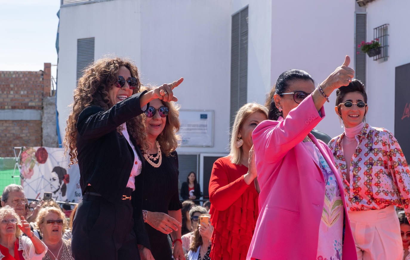 Fotos: La familia Flores inaugura el centro cultural en recuerdo de su madre Lola, &#039;La Faraona&#039;