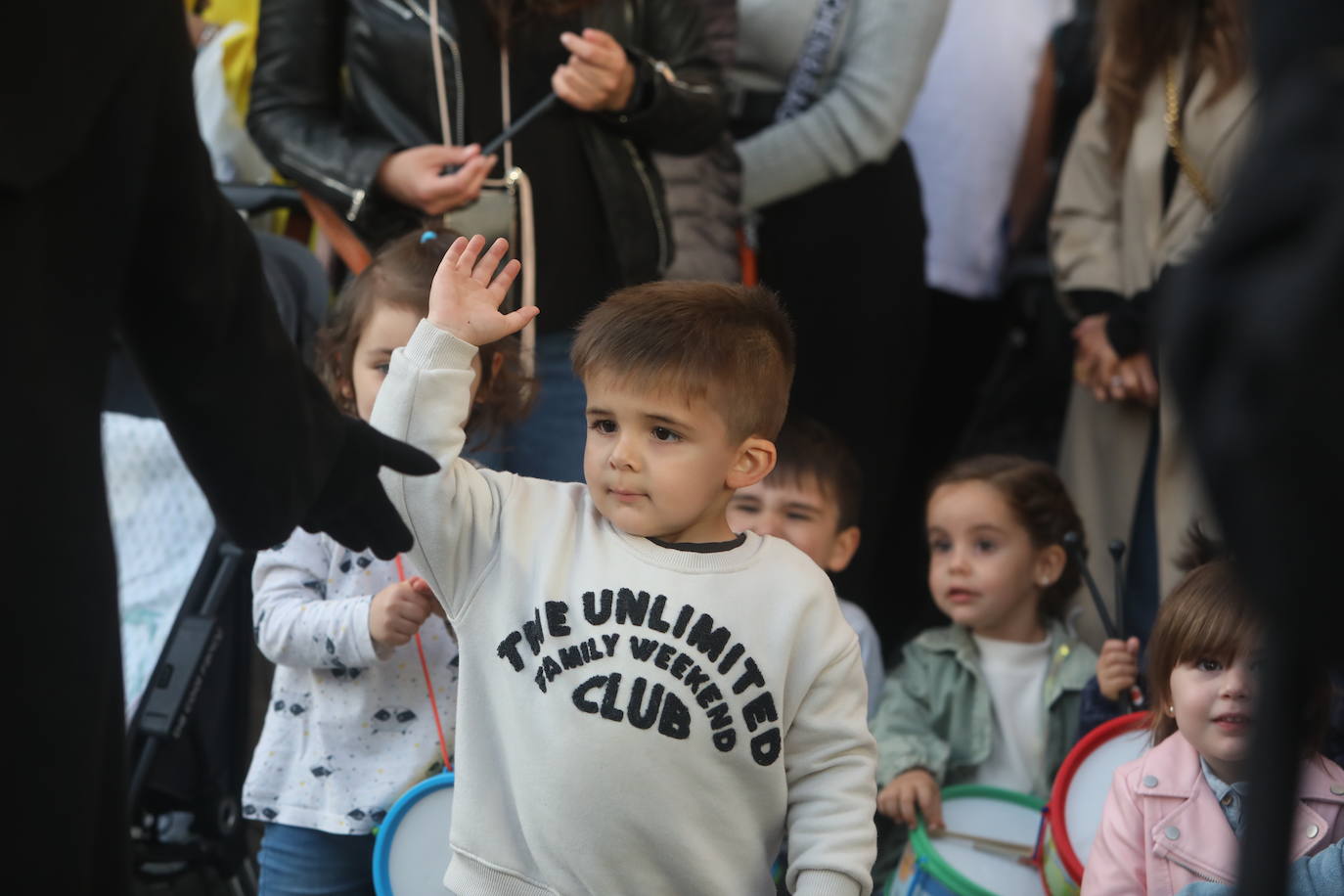 Fotos: Dolores de Servitas protagoniza la primera jornada de la Semana Santa en Cádiz