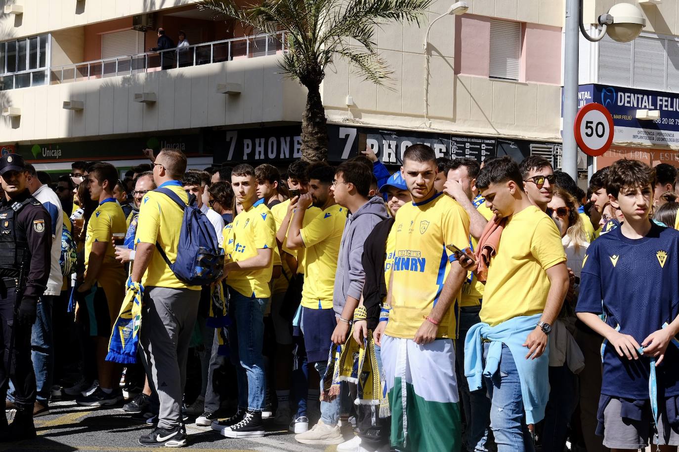Fotos: Búscate en previa del partido Cádiz - Sevilla