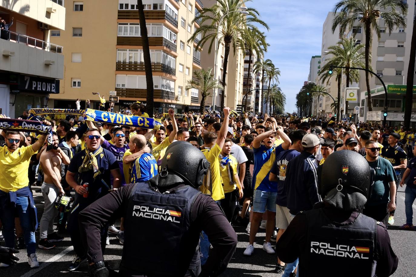 Fotos: Búscate en previa del partido Cádiz - Sevilla