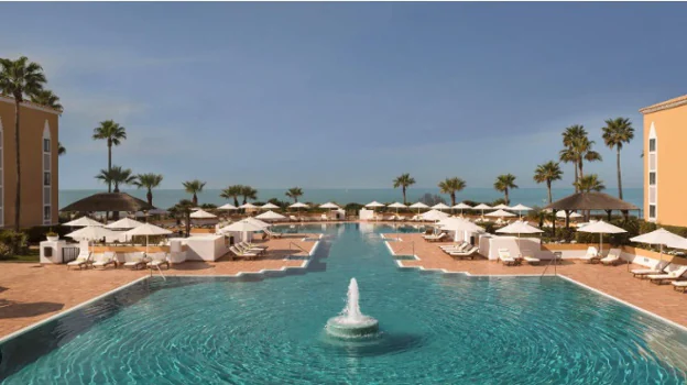 Cinco hoteles en la Costa de Cádiz para disfrutar y relajarte