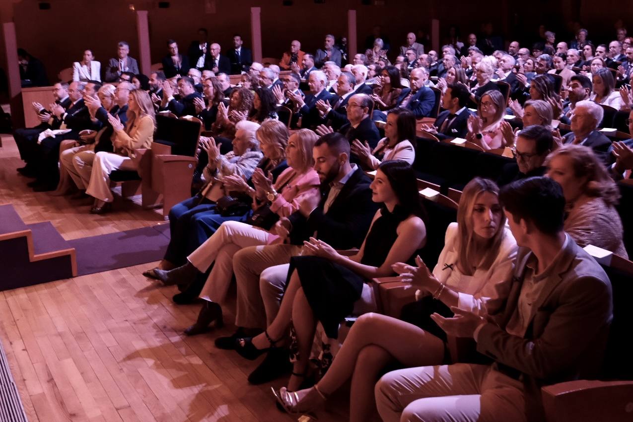 Fotos: Monchi recibe el Título de Hijo Predilecto de San Fernando