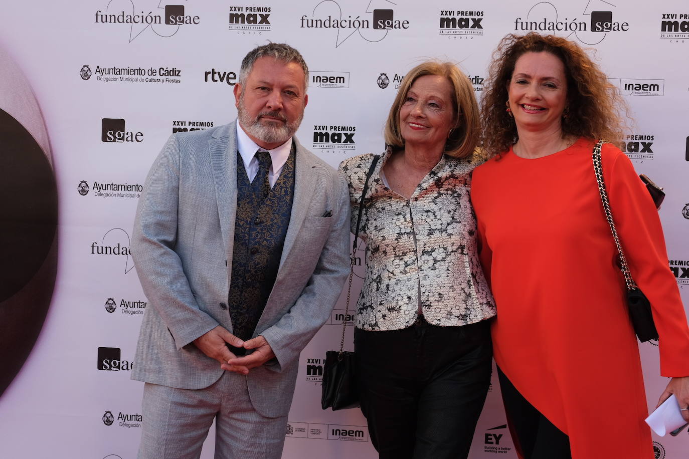 Fotos: La alfombra roja del Gran Teatro Falla