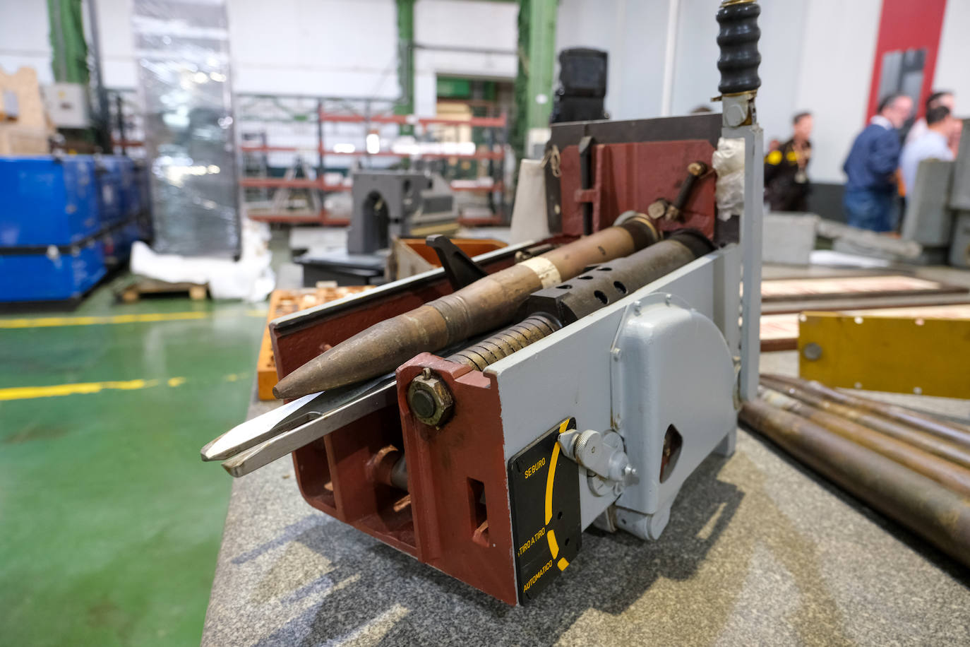 Fotos: Objetos recuperados por los trabajadores de la antigua Bazán de San Fernando