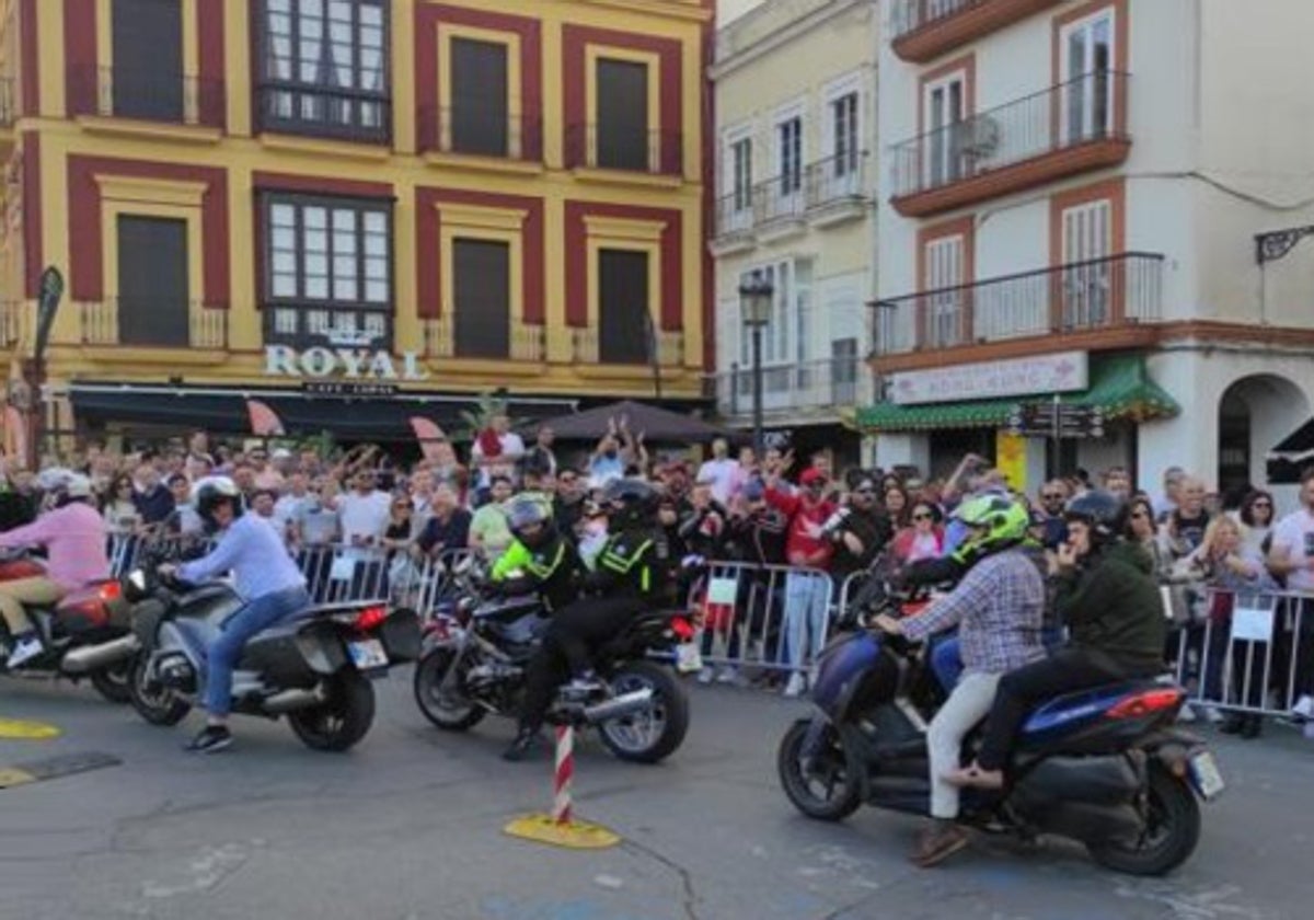 Comienzan los preparativos para la llegada de los moteros a El Puerto