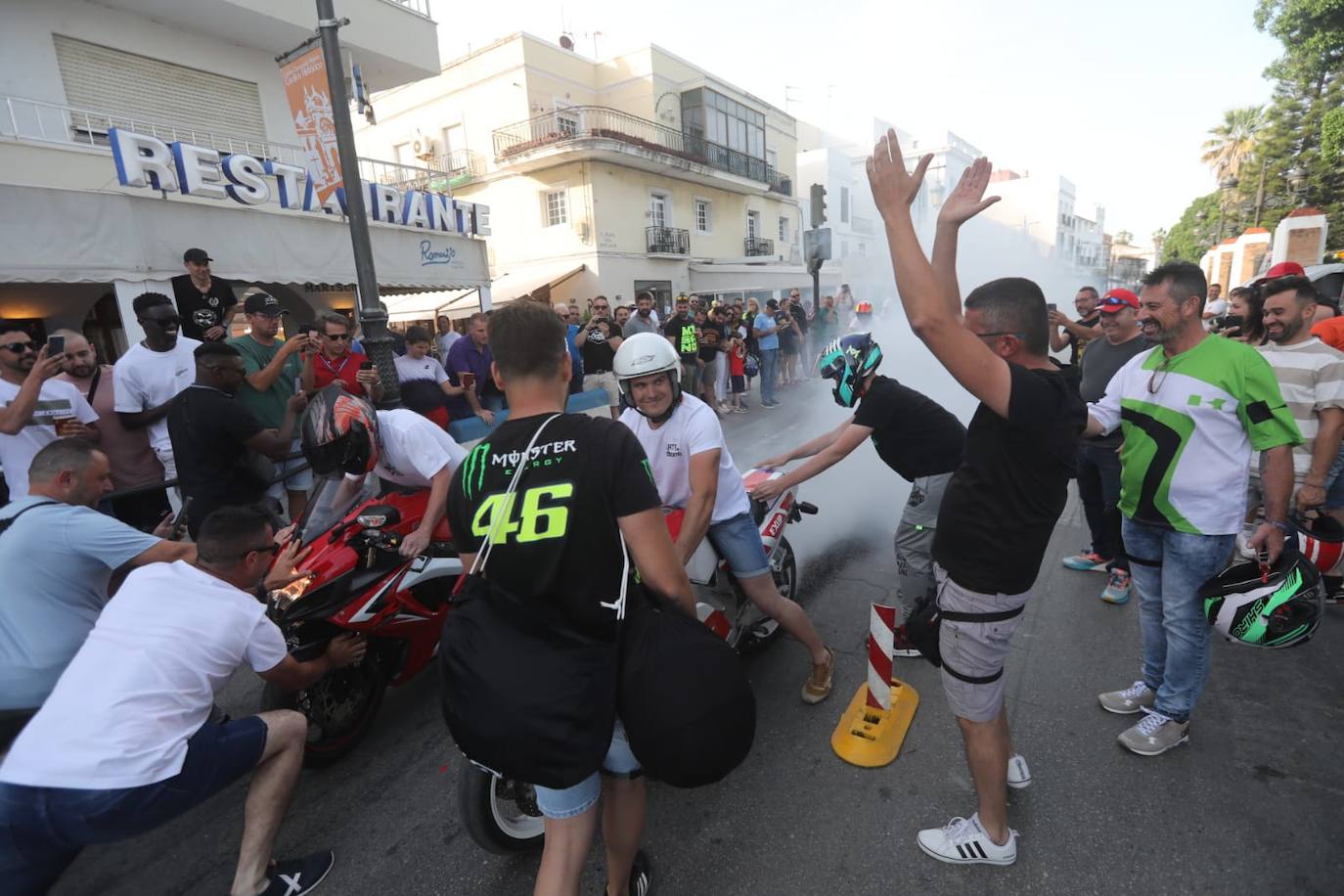 Fotos: Las motos comienzan a rugir en El Puerto con motivo del Gran Premio de Jerez 2023