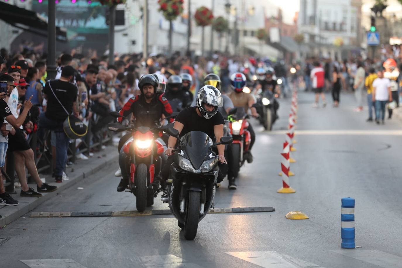 Fotos: Las motos comienzan a rugir en El Puerto con motivo del Gran Premio de Jerez 2023