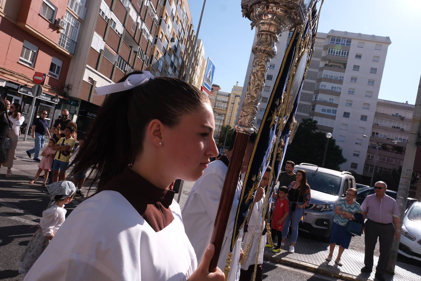 Fotos: Procesión de la hermandad de la Madre del Buen Pastor