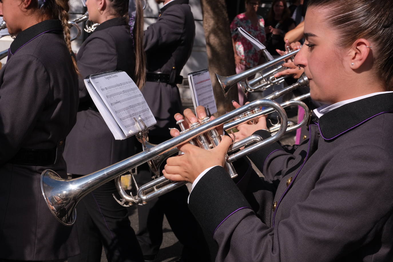 Fotos: Procesión de la hermandad de la Madre del Buen Pastor