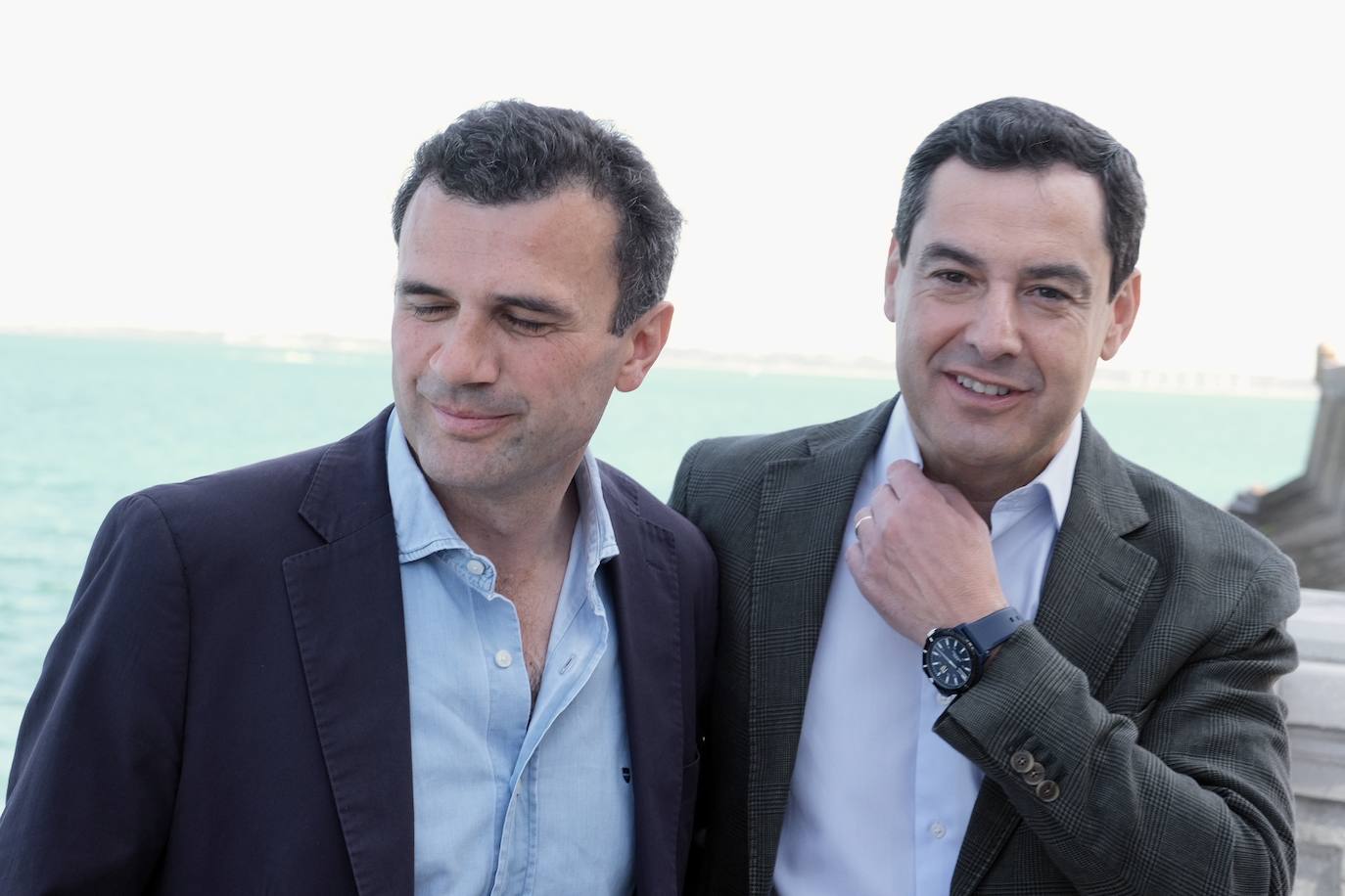 Fotos: las imágenes de la visita de Juanma Moreno a Cádiz par apoyar a Bruno