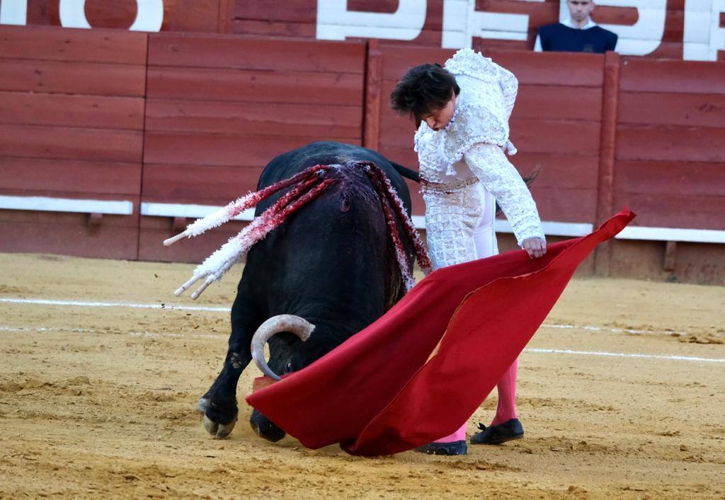 Fotos: Sábado de toros en Jerez con El Juli, Manzanares y Roca Rey