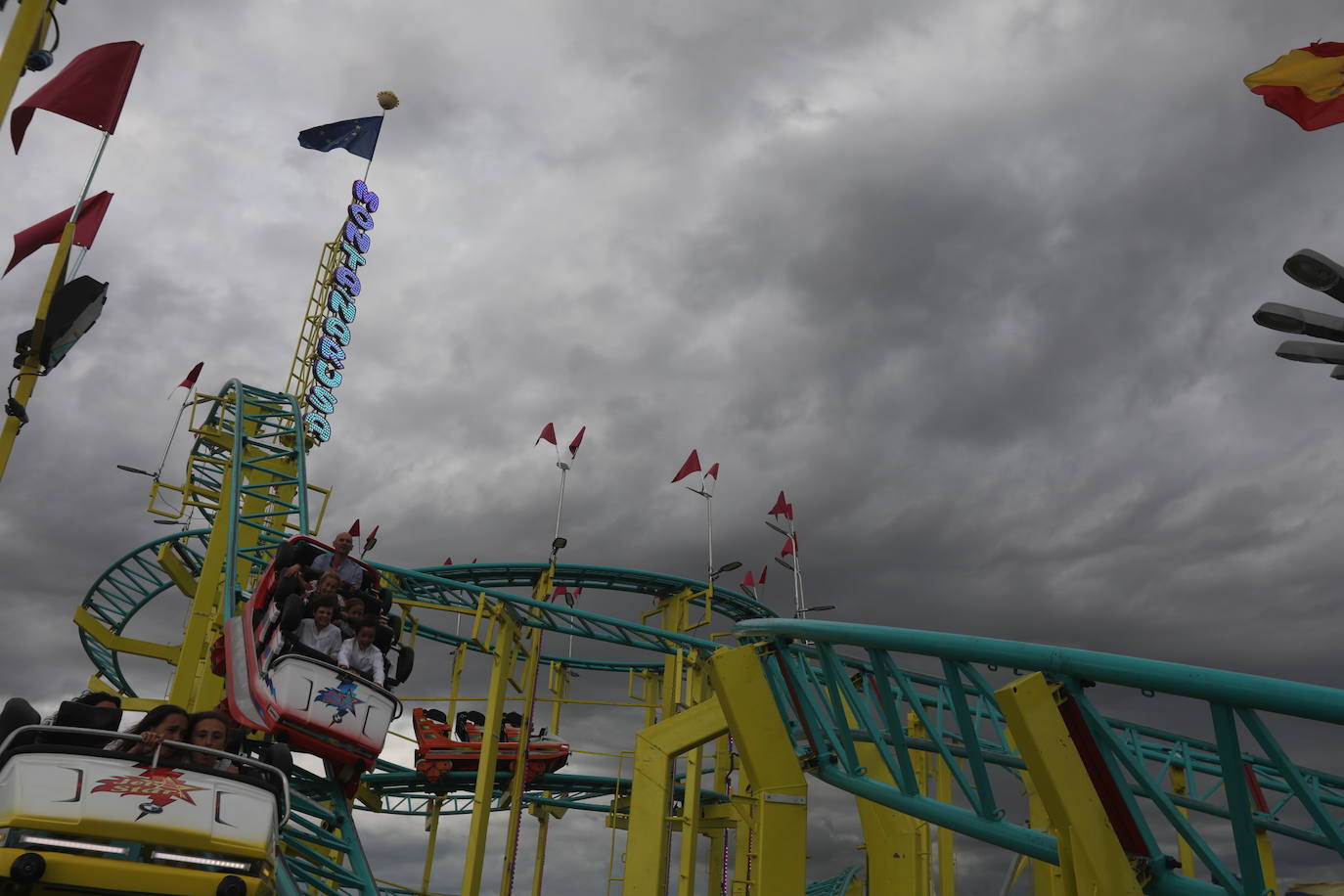 Fotos: El Puerto vive su primer día de Feria