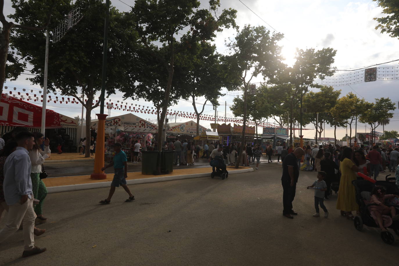 Fotos: El Puerto vive su primer día de Feria