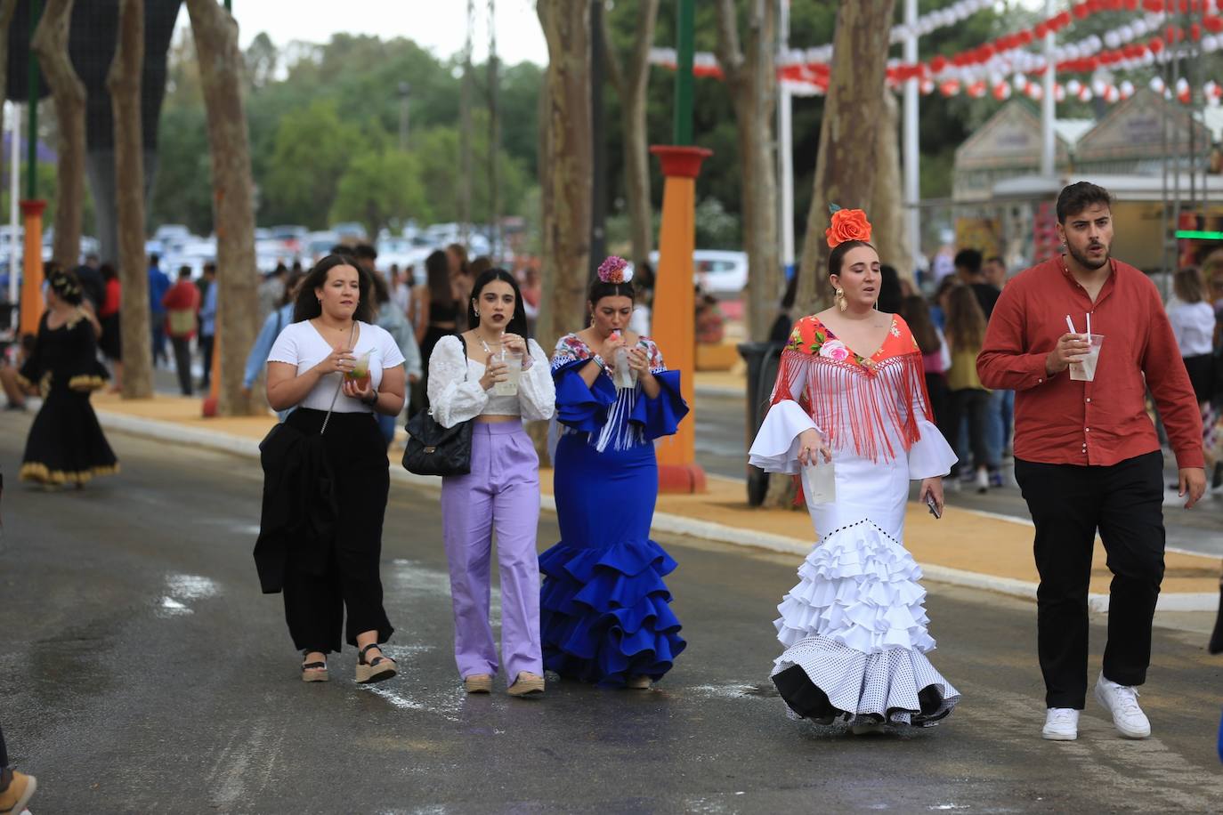 Fotos: El Puerto vive su primer día de Feria