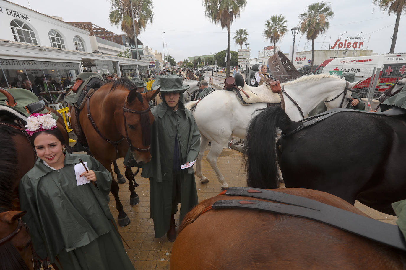 Fotos: Cádiz comienza la peregrinación a la aldea de El Rocío