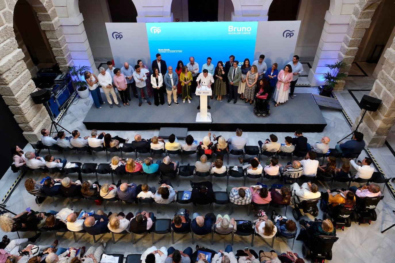 Fotos: Así ha sido el cierre de campaña de los candidatos a la Alcaldía de Cádiz