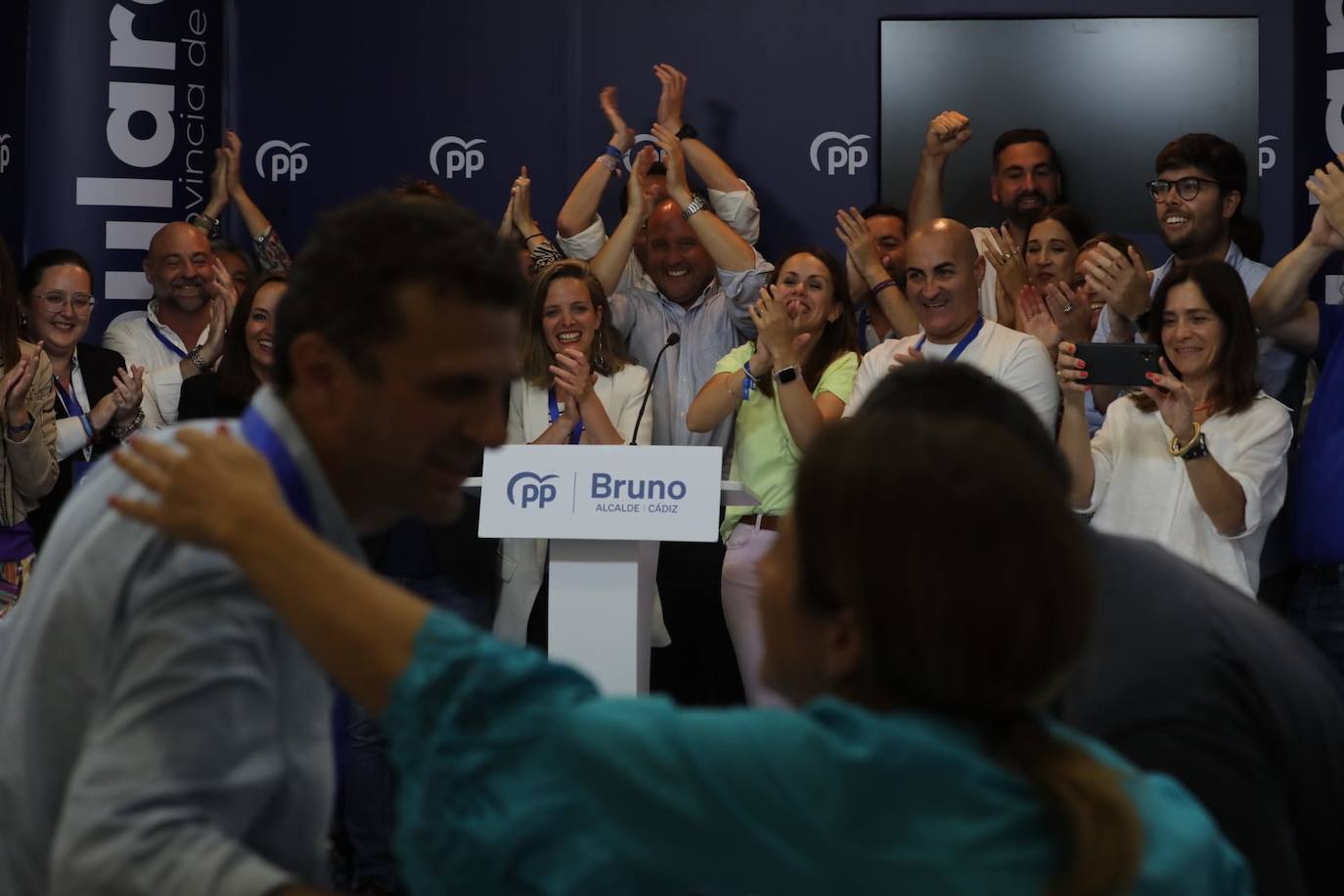 Fotos: Bruno García celebra la victoria del PP en Cádiz capital