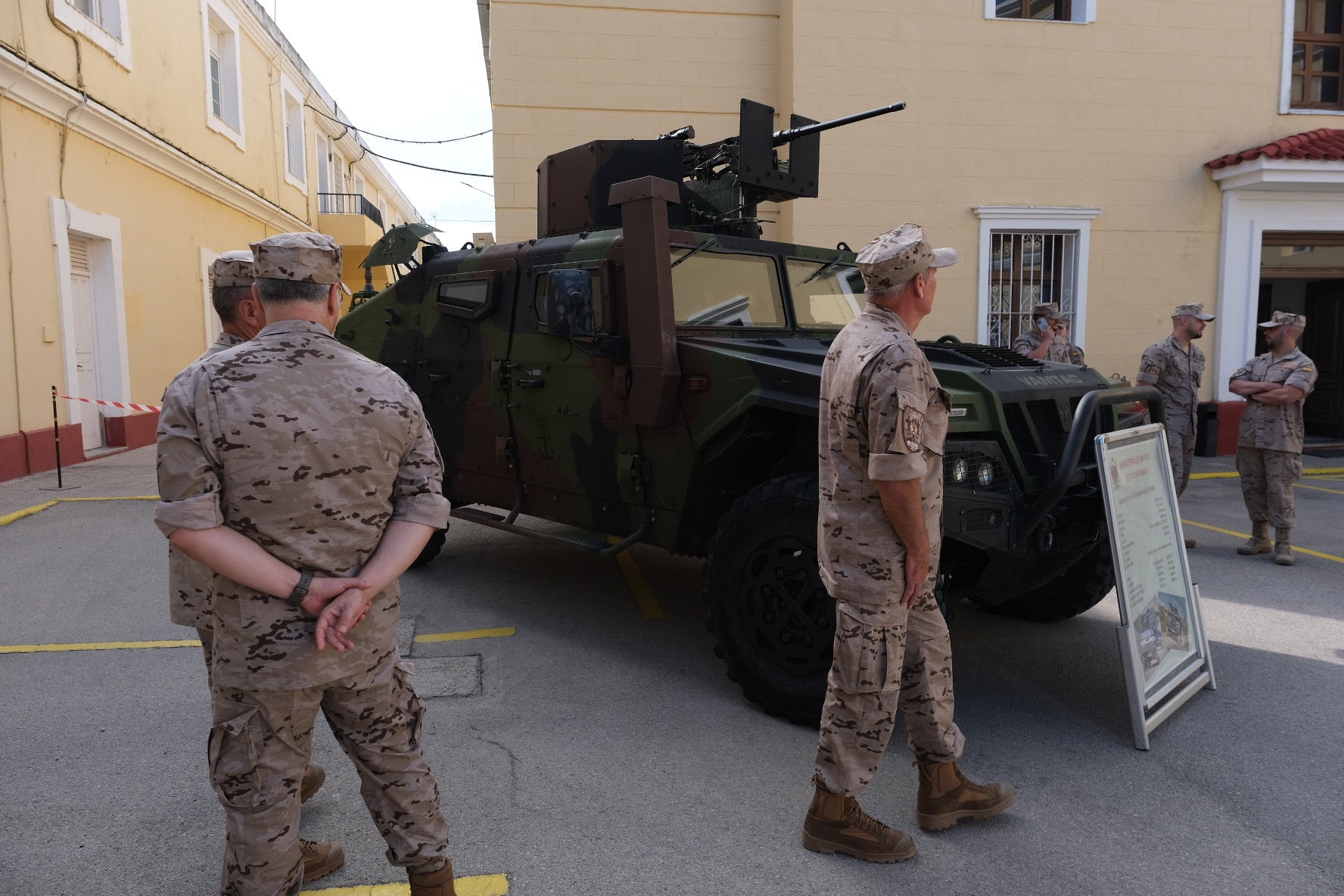 En imágenes: Exhibición de material y vehículos de Infantería de Marina en el Tercio de Armada