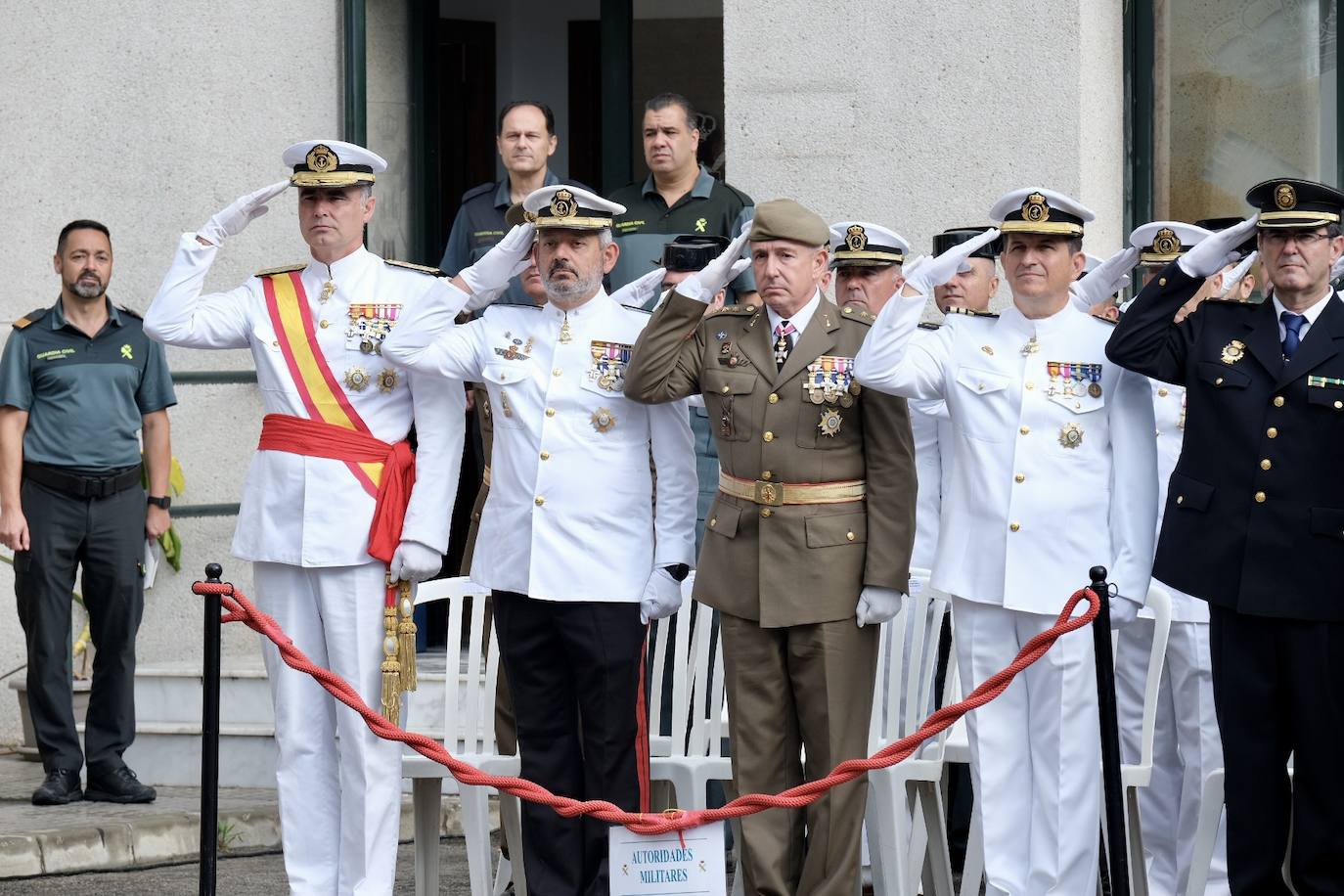 Fotos: La Guardia Civil de Cádiz conmemora los 179 años de la fundación del Cuerpo