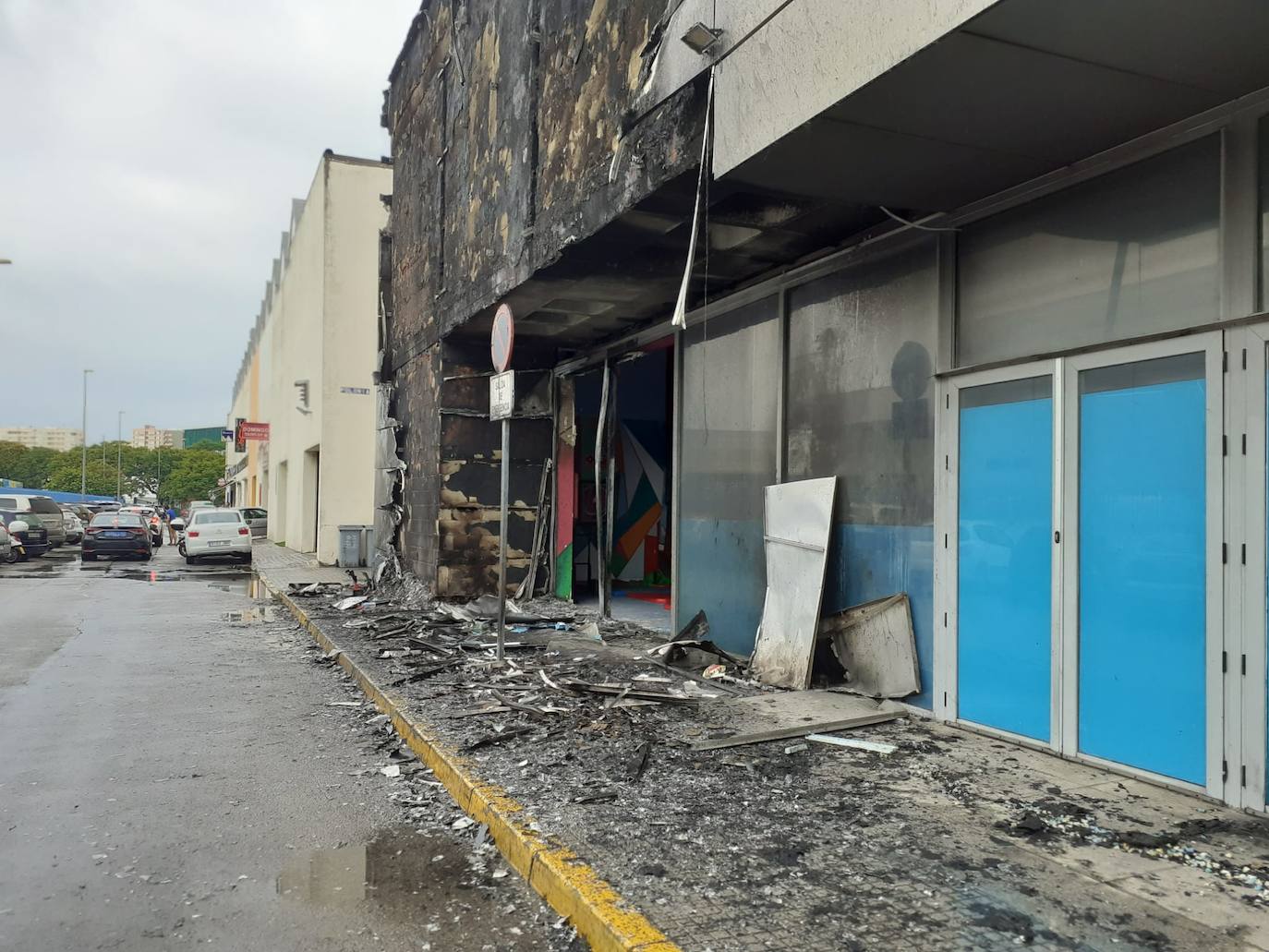 Fotos: Así ha quedado el Chikipark de Cádiz tras el incendio