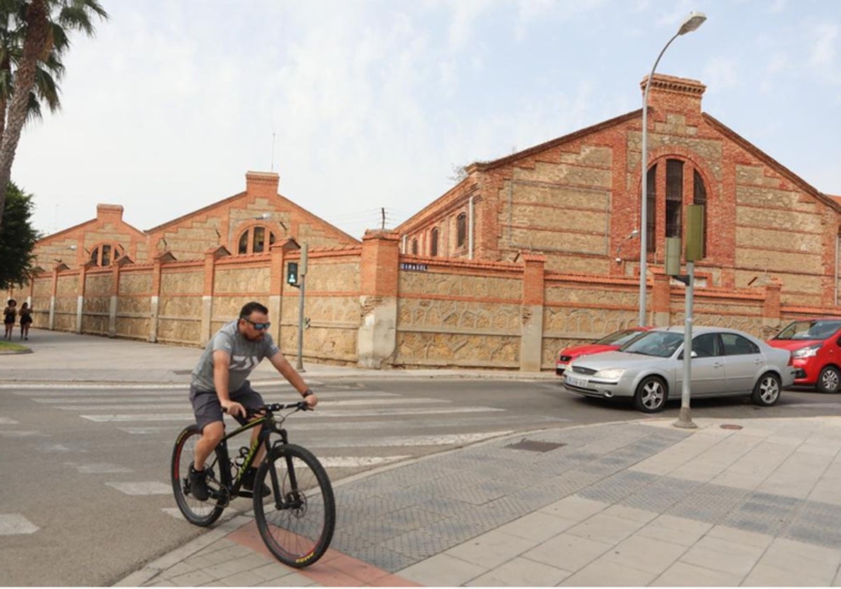 Los antiguos depósitos de tabaco de Cádiz contarán con una exposición permanente de la industria tabaquera