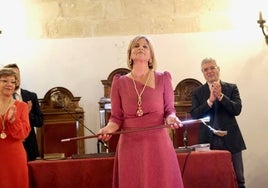 Vídeo: María José García Pelayo jura su cargo como alcaldesa de Jerez