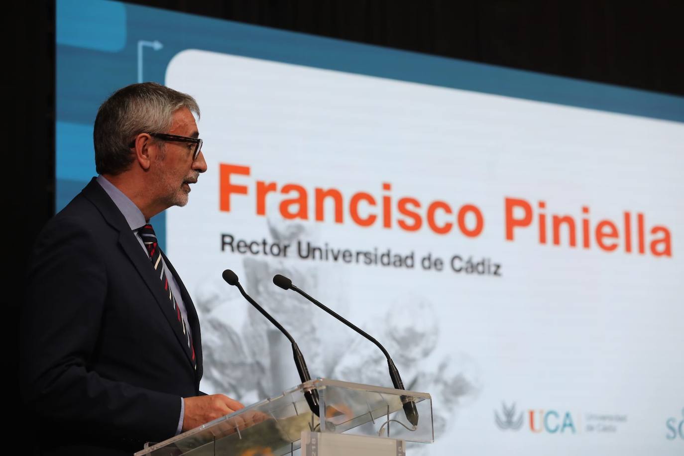 Fotos: Séptima edición de los premios a la implicación de la social de la UCA