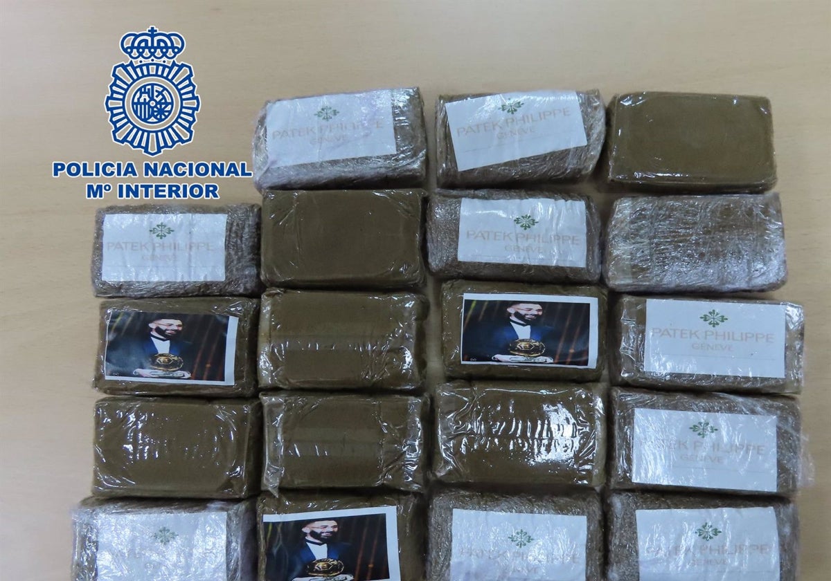 Detenido en Ferrol un conductor procedente de Cádiz con dos kilos de hachís escondidos en el maletero