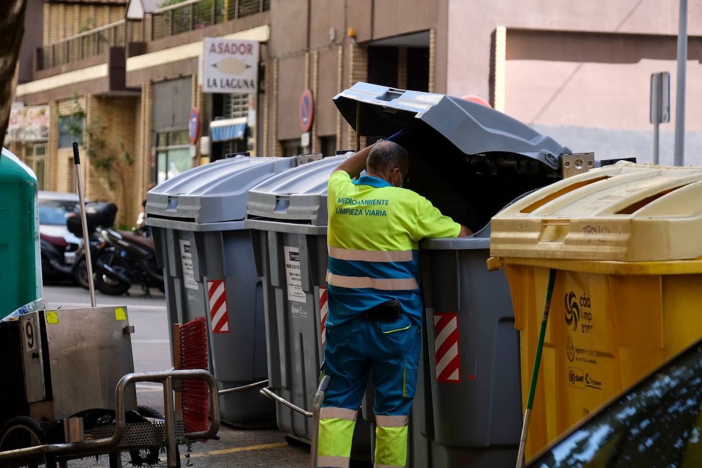 Fotos: El azul y amarillo toma las calles de Cádiz