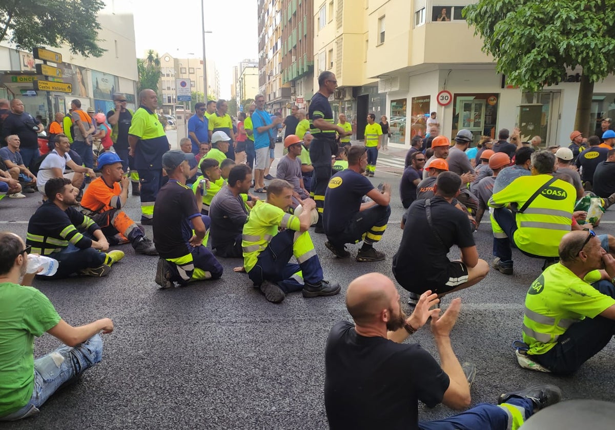 Momento de la protesta en Cádiz