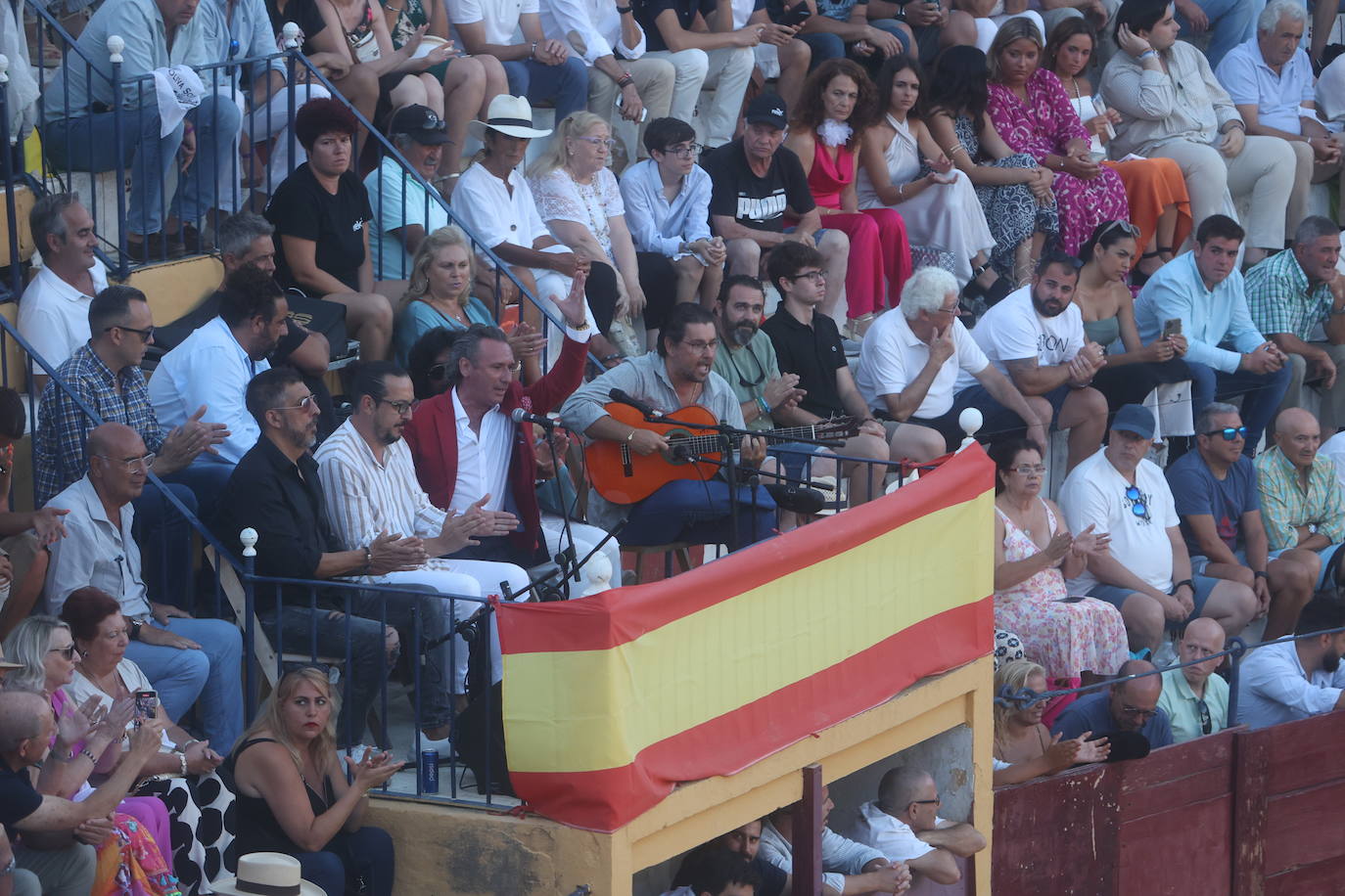 Fotos: Toreo y cante, de la mano en la Isla