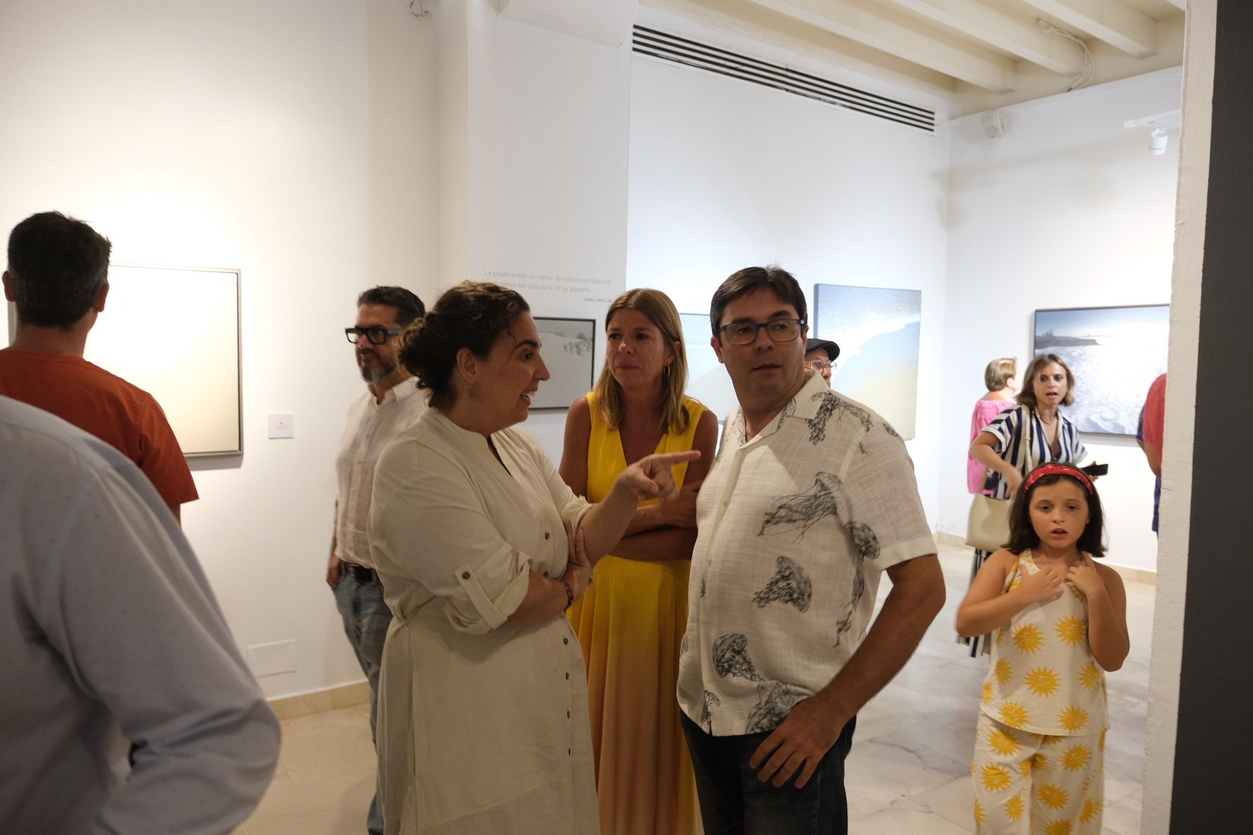 Carmen Bustamante presenta la muestra ‘El mar deshabitado’ en la Fundación Cajasol