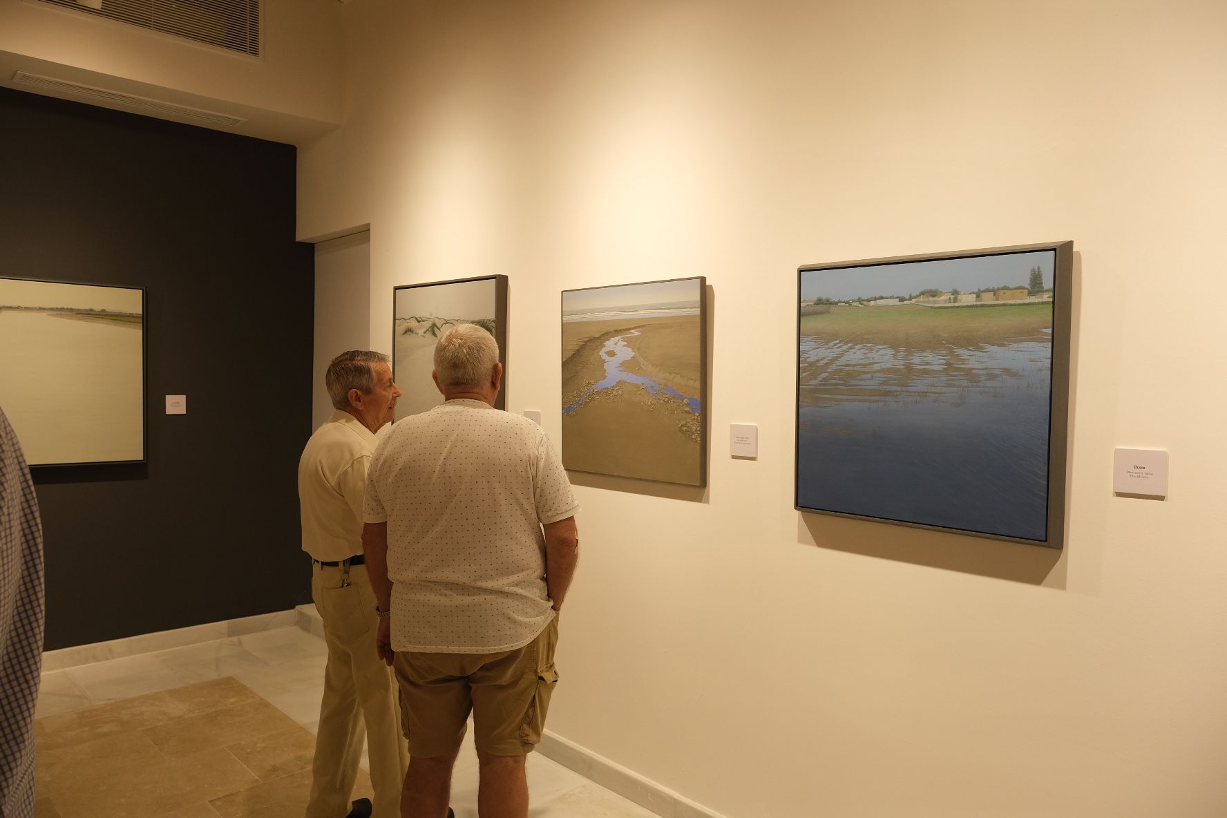 Carmen Bustamante presenta la muestra ‘El mar deshabitado’ en la Fundación Cajasol