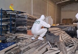 Detenido un empresario de la Sierra de Cádiz por la gestión ilegal de más de 60.000 kilos de fibrocemento