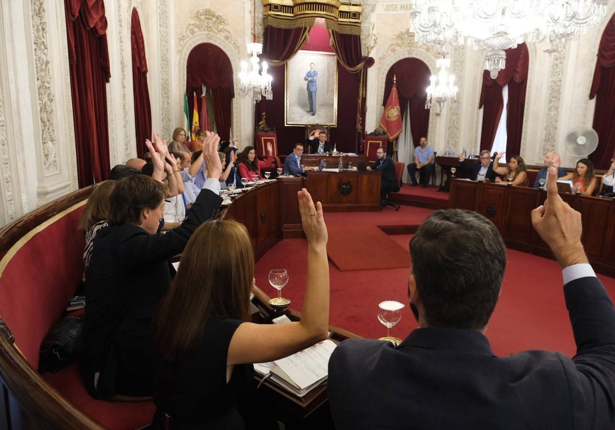 Pleno del Ayuntamiento de Cádiz