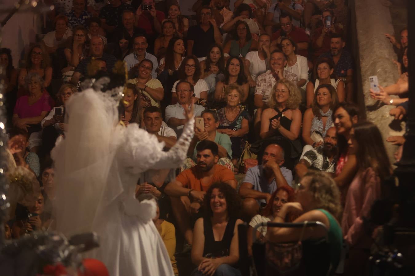 Grandes coplas en el regreso del Carnaval de verano a Cádiz