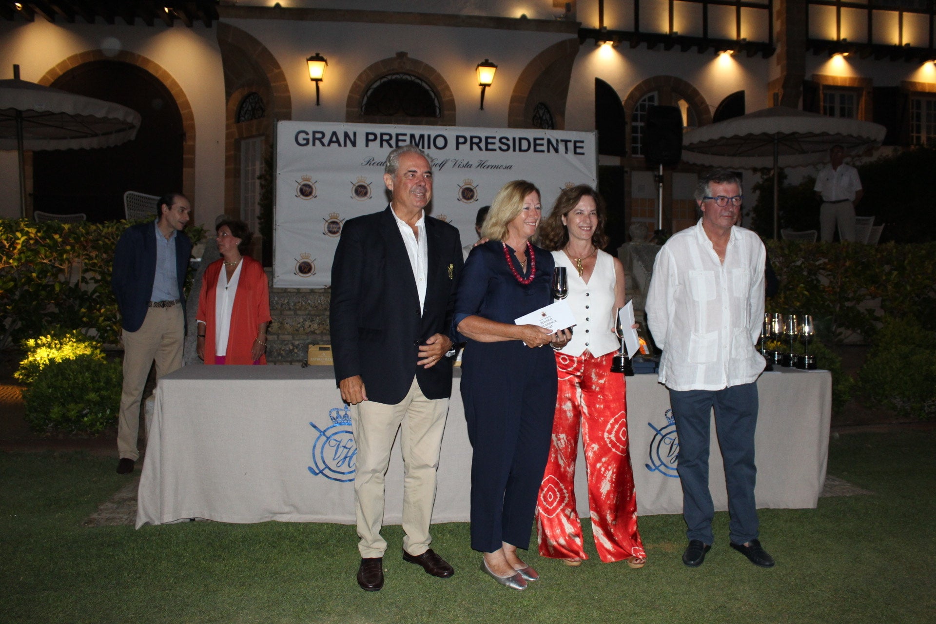 José Manuel Domecq, Marisa Palomares, Pilar Román y Toto León