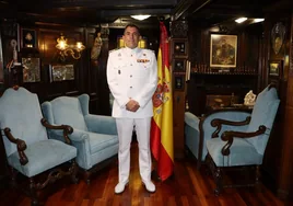 El capitán de navío Luis Carreras-Presas do Campo, nuevo comandante del Juan Sebastián de Elcano