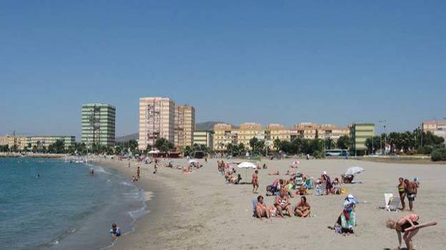 Las mejores playas de Cádiz para cuando haga viento de Levante