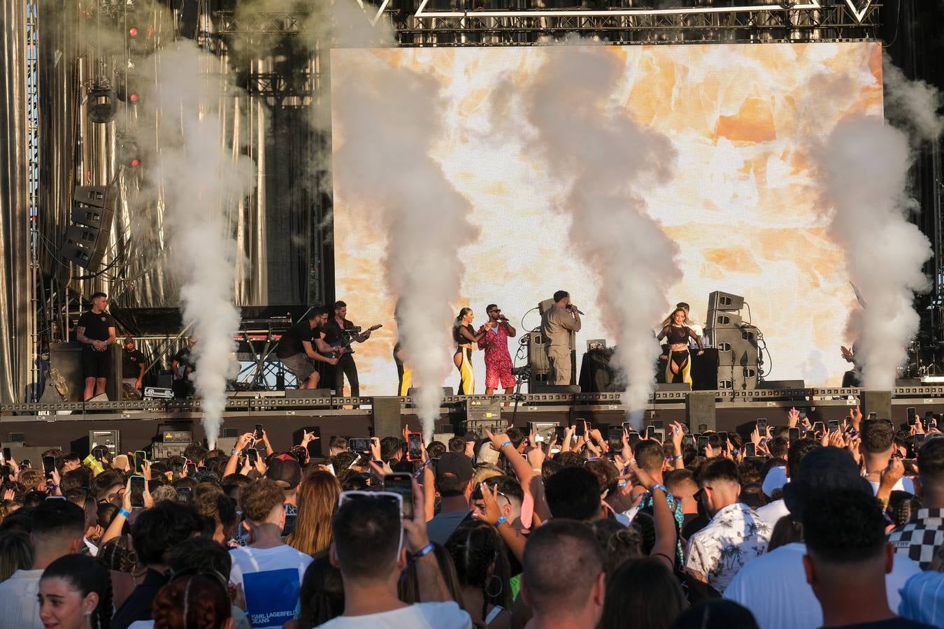 Fotos: Lleno en el inicio de Puro Latino Fest en El Puerto