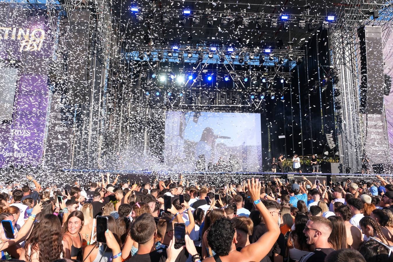 Fotos: Lleno en el inicio de Puro Latino Fest en El Puerto