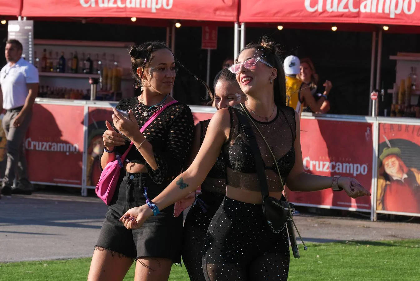 Fotos: Lleno en el inicio de Puro Latino Fest en El Puerto