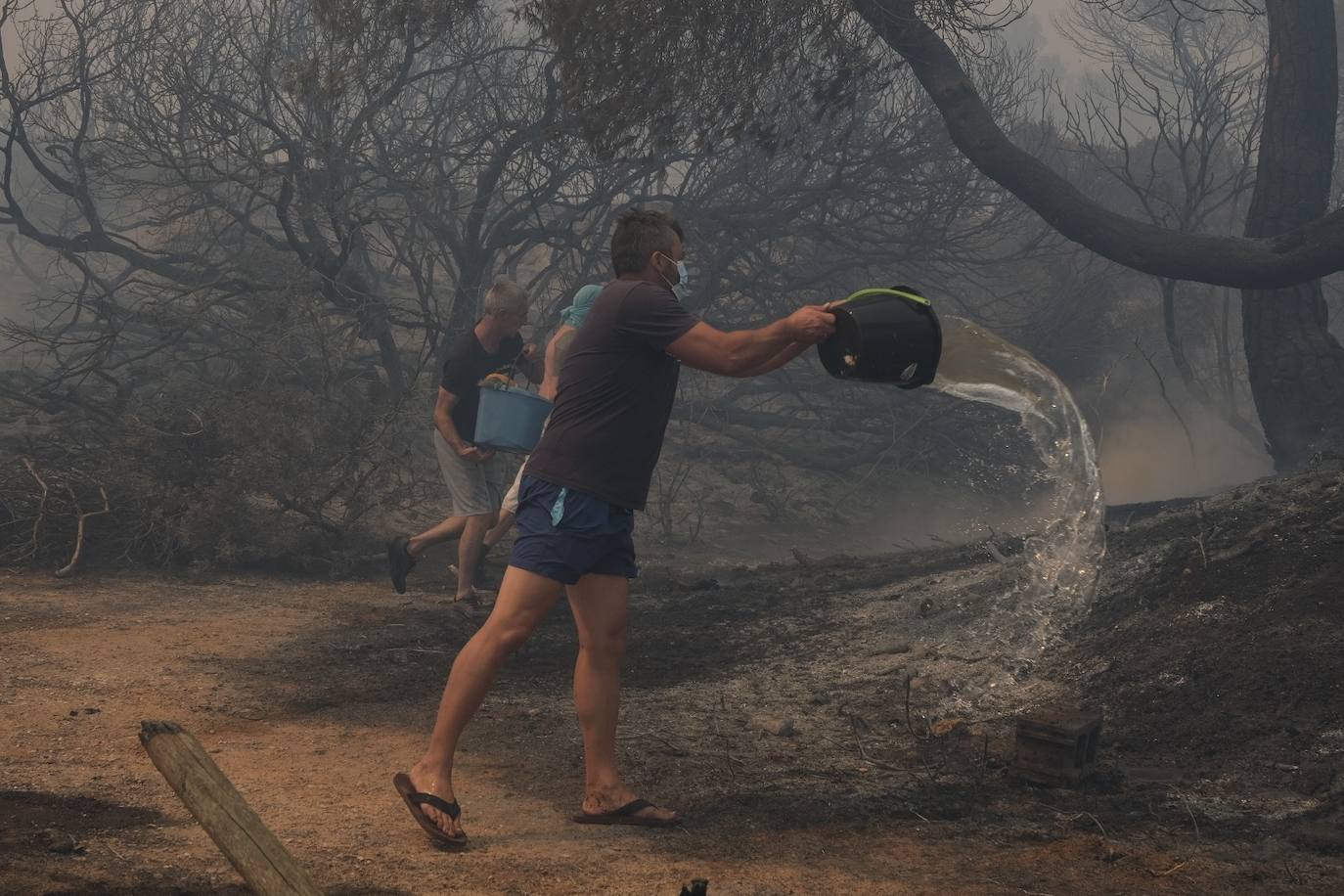 Fotos: el incendio en las Canteras de Puerto Real, en imágenes