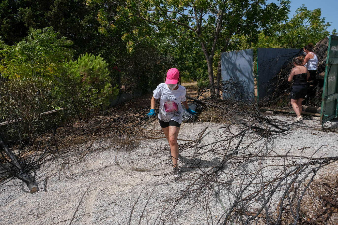 El día después en Puerto Real: la ciudad despierta entre las cenizas