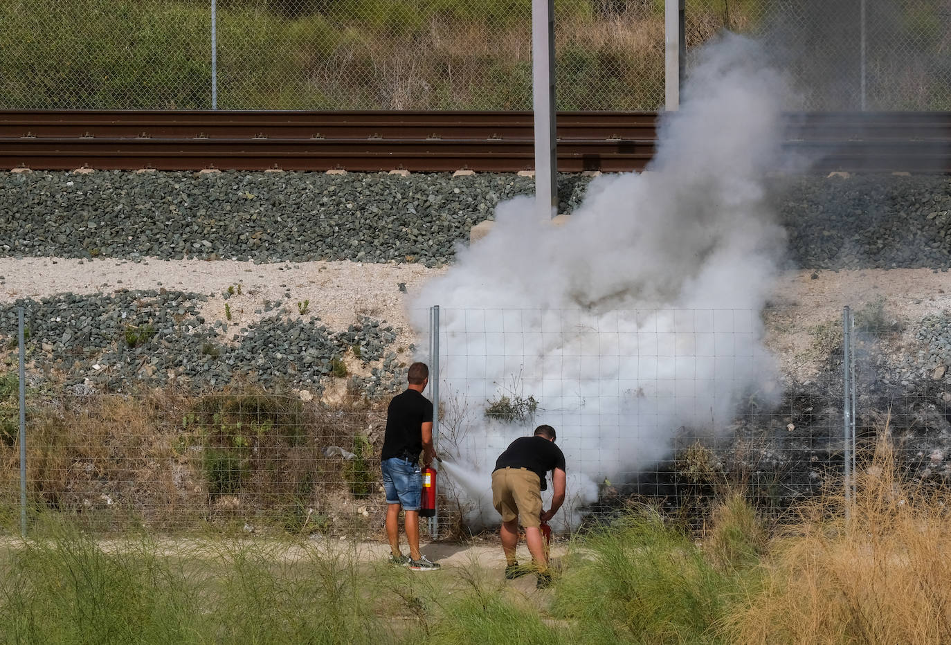 FOTOS: Fuego en el Tiro Pichón, en El Puerto
