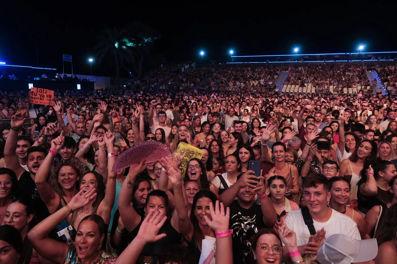 Fotos: El fenómeno Lola Índigo arrasa Concert Music Festival