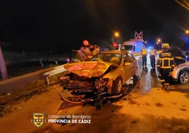 Accidente en el cruce de la autovía Jerez-Los Barrios con la autopista AP-4