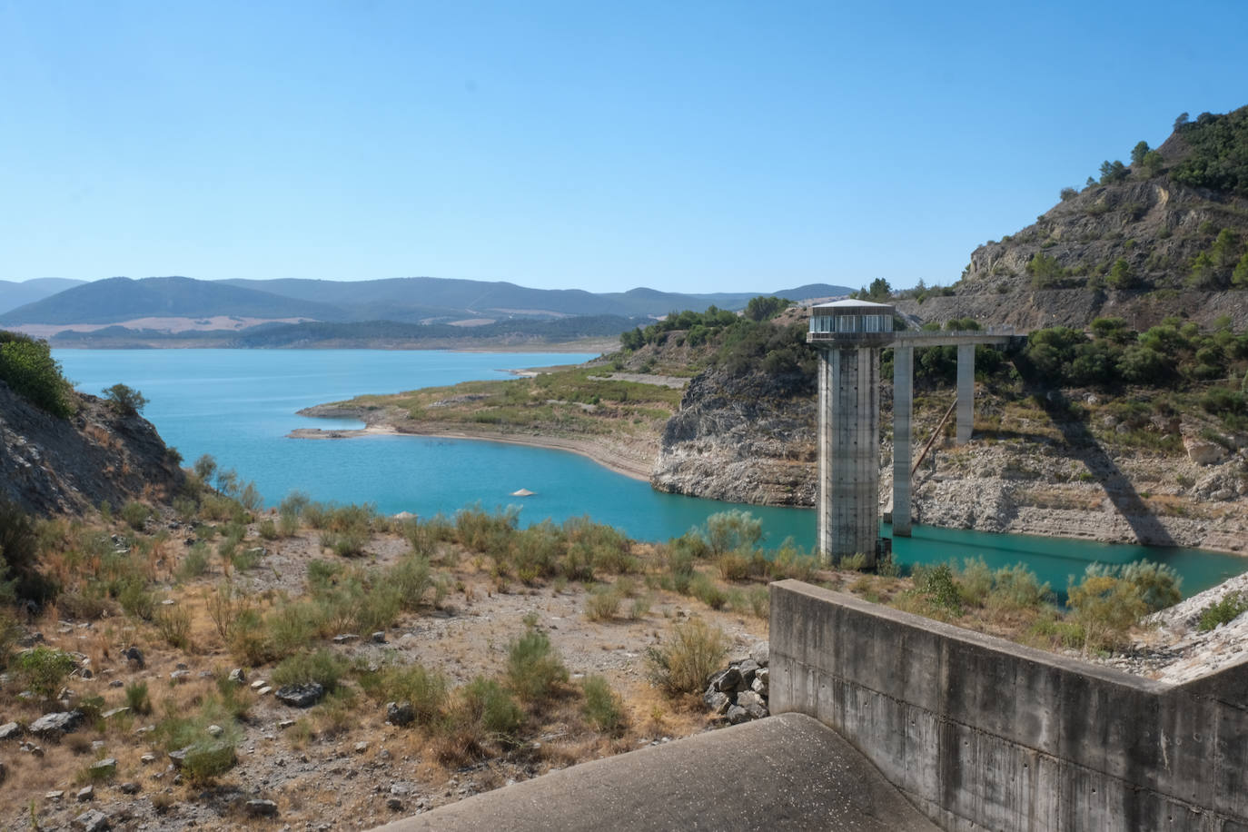 Fotos: El alarmante estado del embalse de Guadalcacín