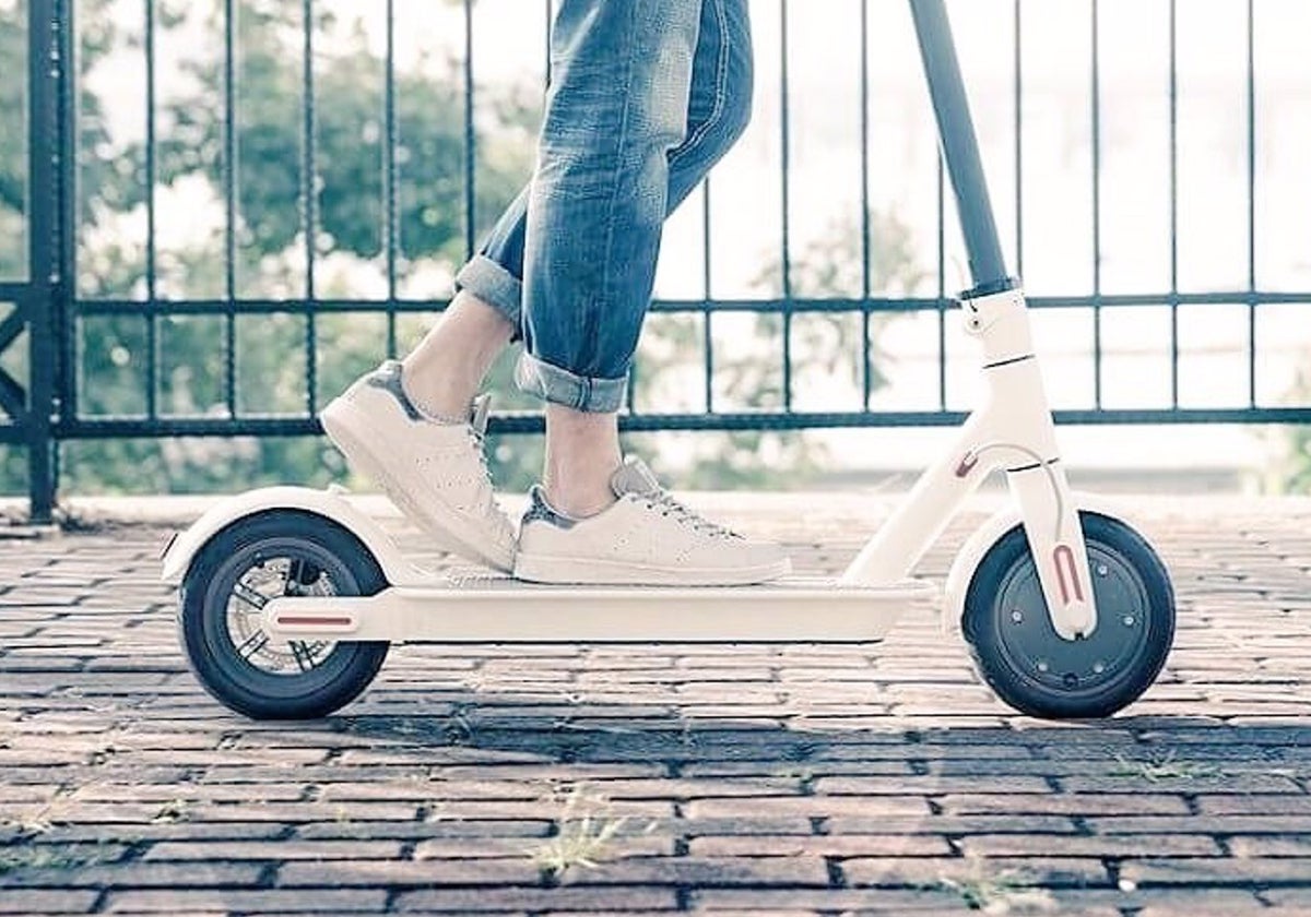 Cerca de 300 multas a patinetes en lo que va de año en Cádiz