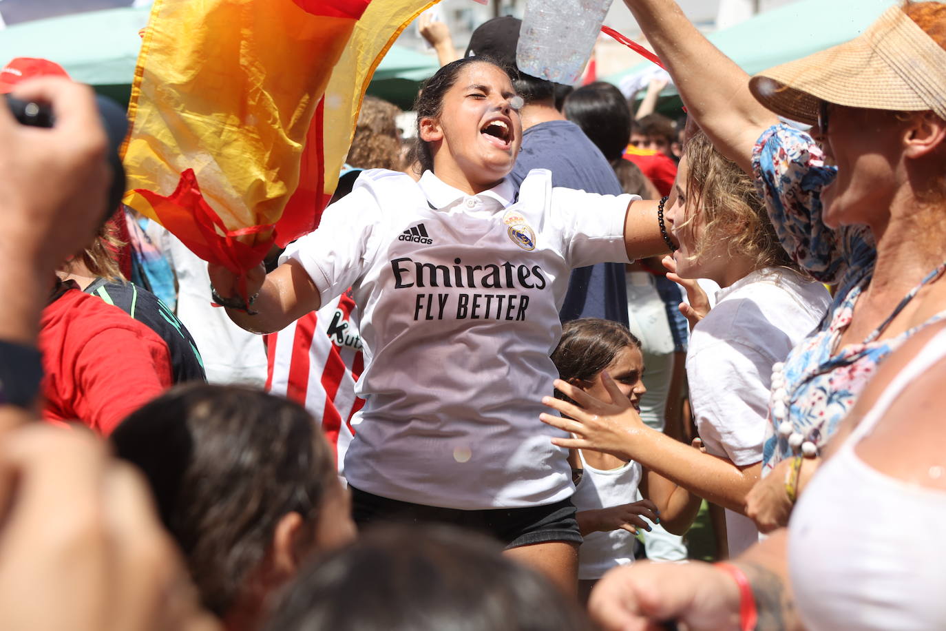 Fotos: Cádiz apoya a la Selección femenina en la &#039;Fan Zone&#039;